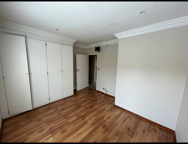 2 bed property to rent in EQUESTRIA